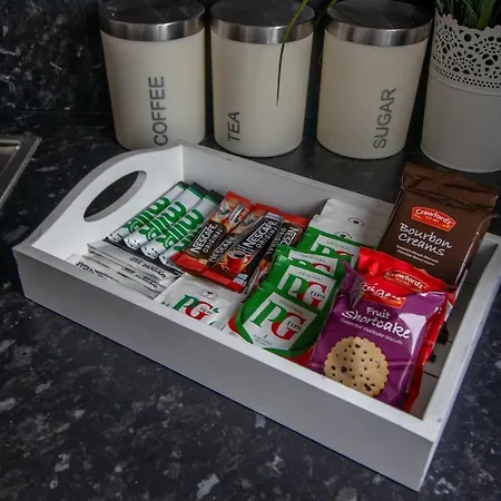 Spacious 2-Bed City Home Free Parking & Stadiums Glasgow