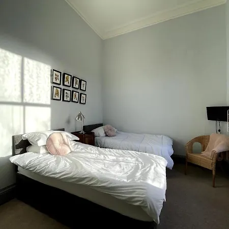7 Crown Gardens Hébergement de vacances Glasgow