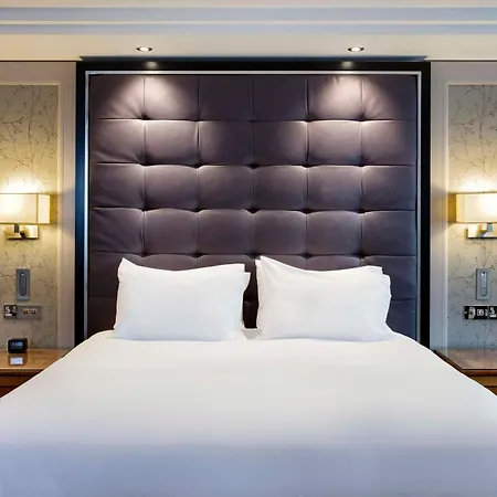 Hotel Doubletree By Hilton 4*