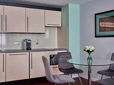 Fraser Apartmanhotel