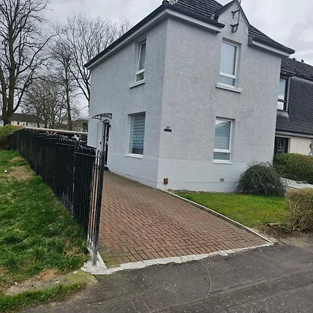 Vakantiehuis Lovely House With Private Parking! Glasgow! Glasgow