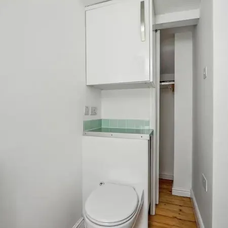 Вилла Spacious 3br House With Garden - Strathbungo *