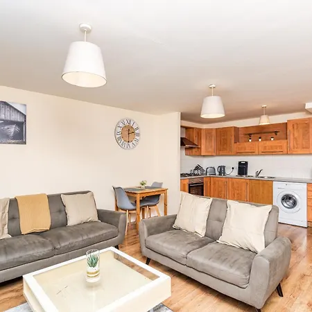 Walk To Merchant & -stylish 2br דירה גלאזגו