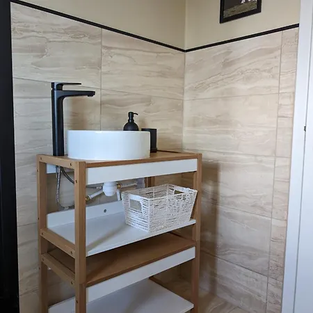 Modern 2-bed Flat In Glasgow