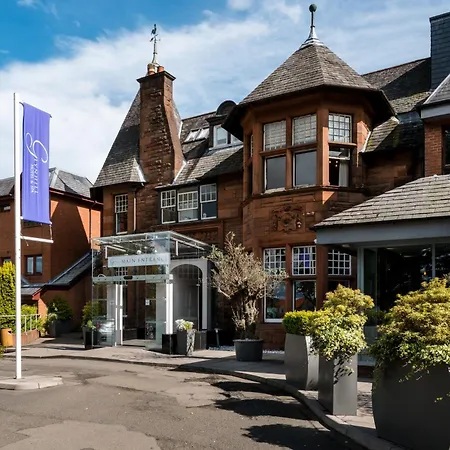 Glynhill & Near Airport 4*