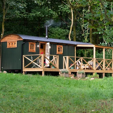 Vakantiehuis The Wagon At Finglen With Gorgeous Outdoor Bath Glasgow