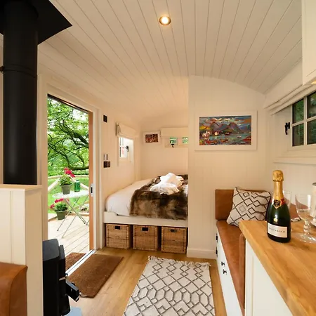 Vakantiehuis The Wagon At Finglen With Gorgeous Outdoor Bath