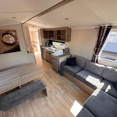 3-bedroom Swift Caravan - Located In Uddingston, At Maryville Caravan Site * גלאזגו