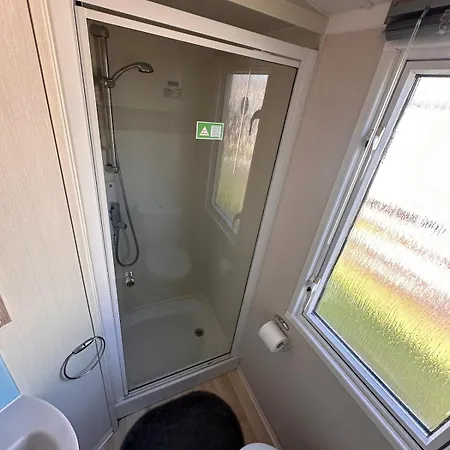 3-bedroom Swift Caravan - Located In Uddingston, At Maryville Caravan Site * גלאזגו