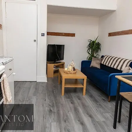 Complexx Apartment Glasgow