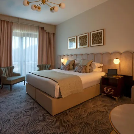 Hotel Crossbasket Castle & Restaurant High Blantyre