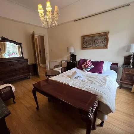 Wonderful 3 Bed West End Flat Apartamento Glasgow