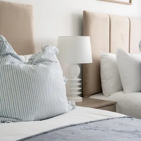 Feriehus 3 Bdr House At Caledonia Luxe Short Lets & Serviced