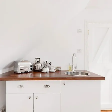 Converted Historical Stone Coach House Apartment
