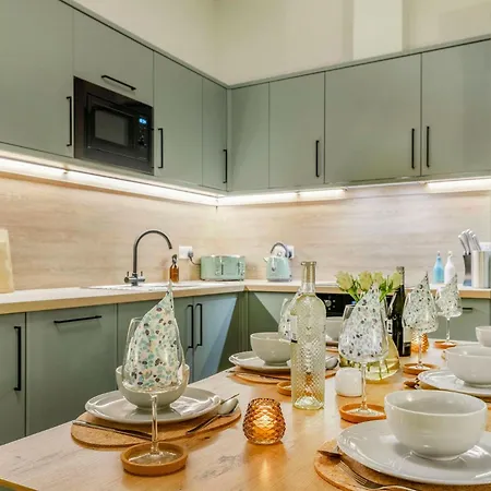 The Sauchie And The Steamie Centre Luxury Apartment *