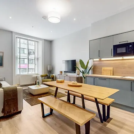 The Sauchie And The Steamie Centre Luxury Apartment Glasgow
