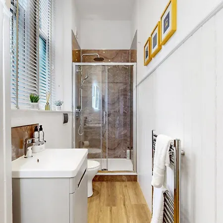 The Sauchie And The Steamie Centre Luxury Daire Glasgow