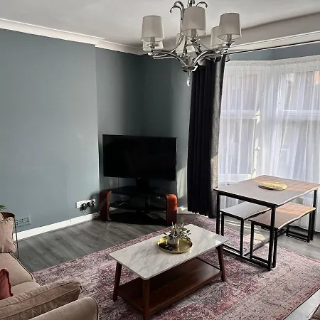 Appartamento Comfortable 2br With Free Parking *