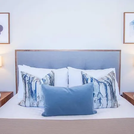 Stylish 2-bed Near דירה גלאזגו