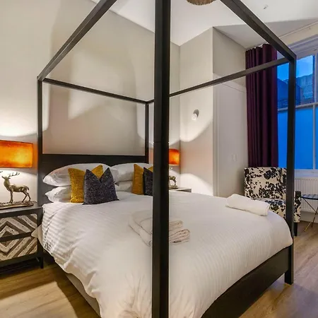 The Sauchie And The Steamie Centre Luxury Apartment Glasgow