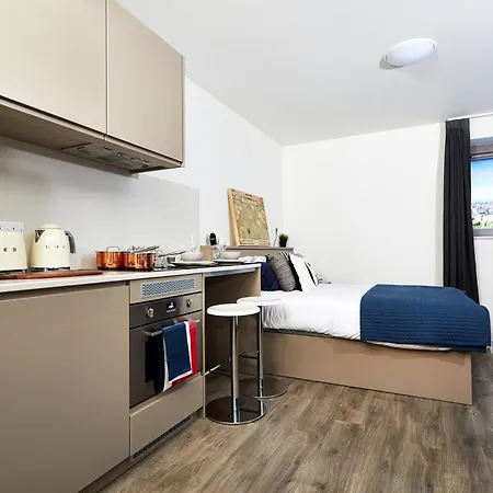 Student-only Prestigious Studio, Beith Street 글라스고