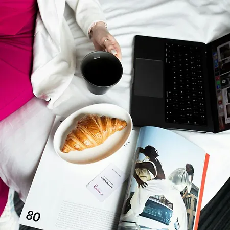 Moxy Sec Отель 3*