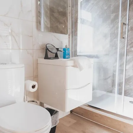 Apartment Stylish 3br Near Hampden No 264 With Free Parking Glasgow