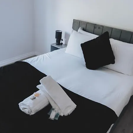 Stylish 3br Near Hampden No 29 With Free Parking Apartamento *