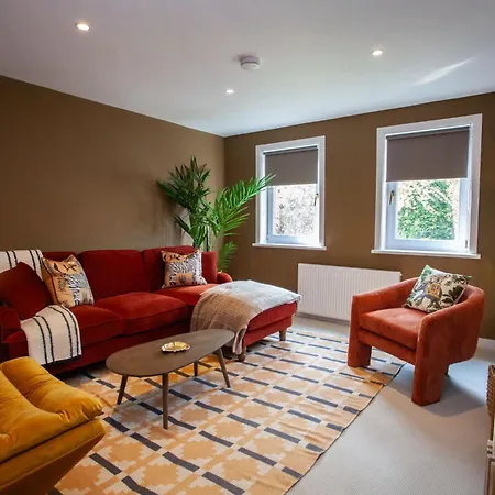 Newly Renovated House In Popular Location *