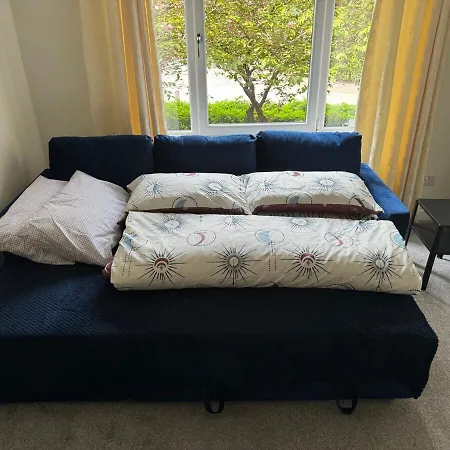 Cosy Two Bedroom Flat Apartment Glasgow