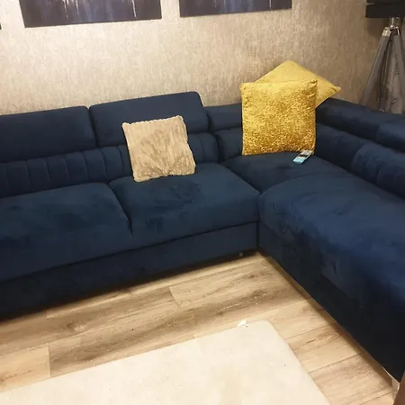 New Property, Guiet Area, Free Parking, Garden *