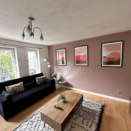 Apartment 2br Flat Walk To Buchanan Hydro With Parking Glasgow