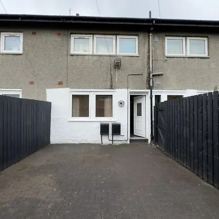 Clydebank 2 Bedroom Daire