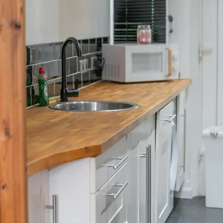 Clydebank 2 Bedroom *