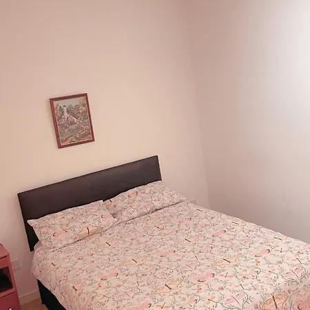 4 Bedroom Duplex West End Of Apartment Glasgow