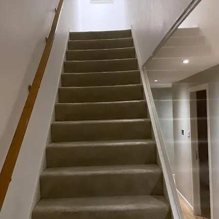 Apartment 4 Bedroom Duplex West End Of Glasgow