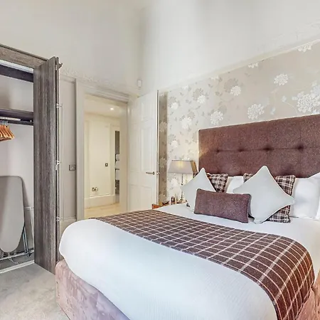 Blythswood Apartments - Experience Luxury Living