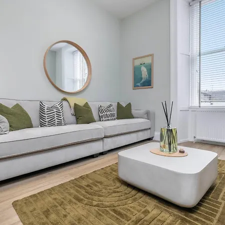 Apartment The Sauchie And The Steamie Centre Luxury