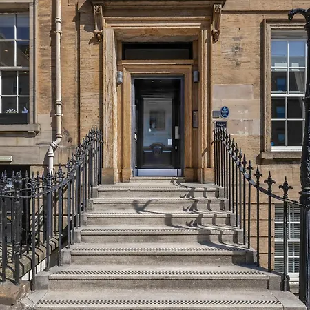 Cairn Introduces Blythswood - Experience Exceptional Luxury Living In Glasgow's Desirable Location *