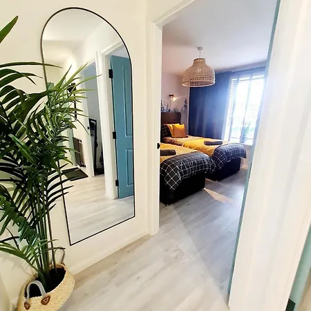 Modern - Free Parking Appartement *