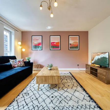 2br Flat Walk To Buchanan Hydro With Parking 公寓 格拉斯哥