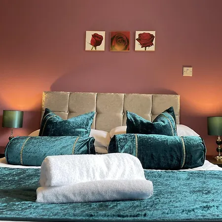 Cozy Nights - Cambuslang 1/64