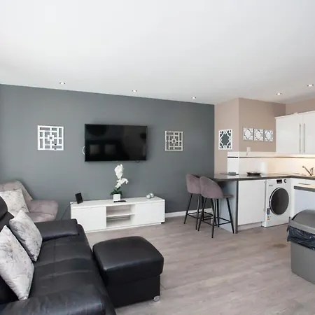 Southside Flat With Private Garden! Appartement *