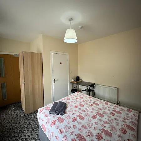 Pensionat Whitefield 3*