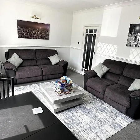 Luxury House In Villa