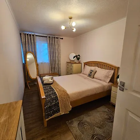 Apartament Spacious 2 Bedrooms Glasgow