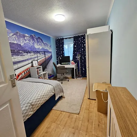 Spacious 2 Bedrooms Glasgow