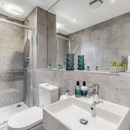 Blythswood - Experience Luxury Living *