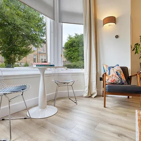 Oasis Craigpark * Glasgow