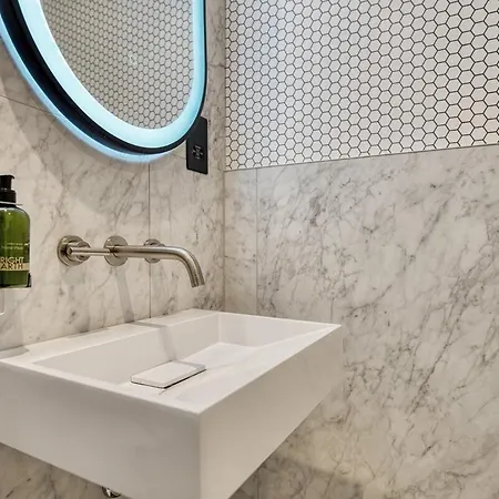 Oasis Craigpark * Glasgow